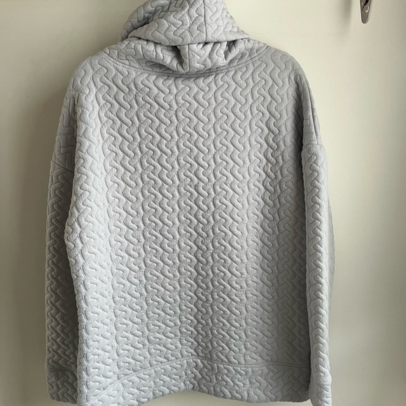 GAP Light Gray Quilted Cowl Neck Sweater - Picture 4 of 5